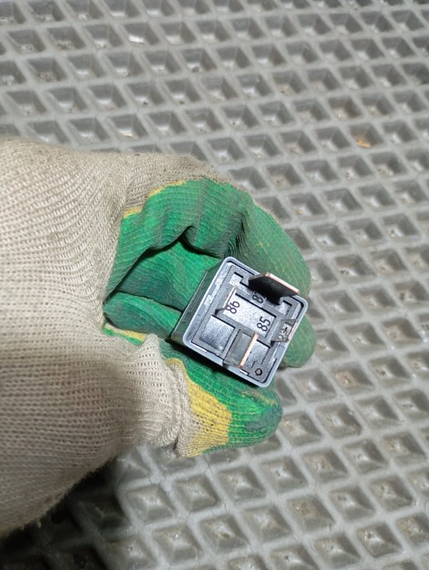 Реле Audi A6 2007 C6