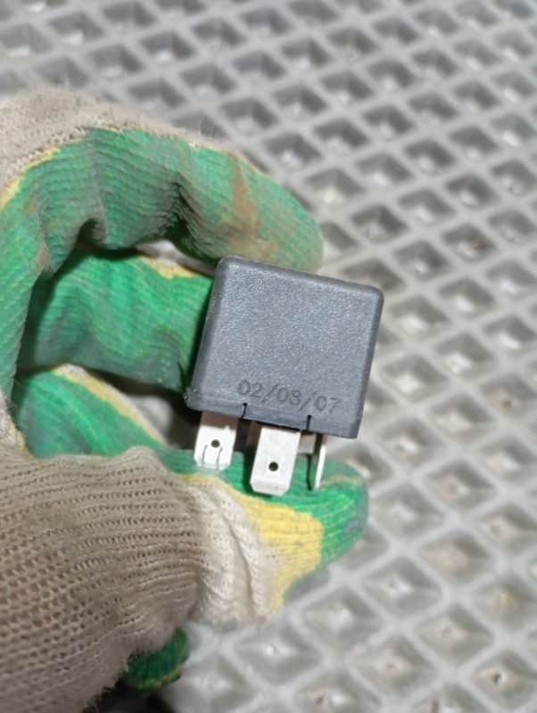 Реле Audi A6 2007 C6