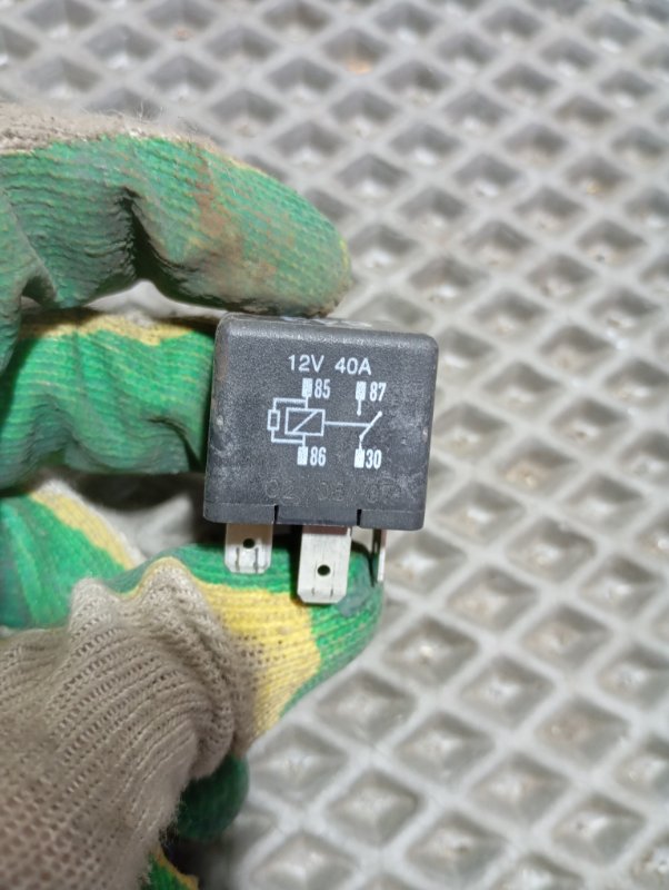 Реле Audi A6 2007 C6