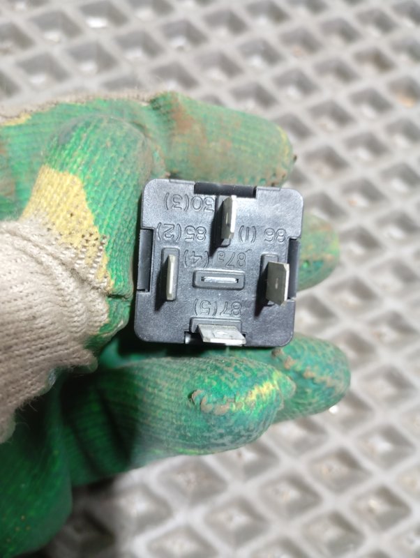 Реле Audi A6 2007 C6