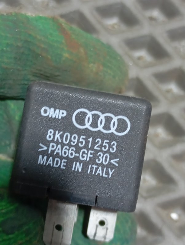 Реле Audi A6 2007 C6