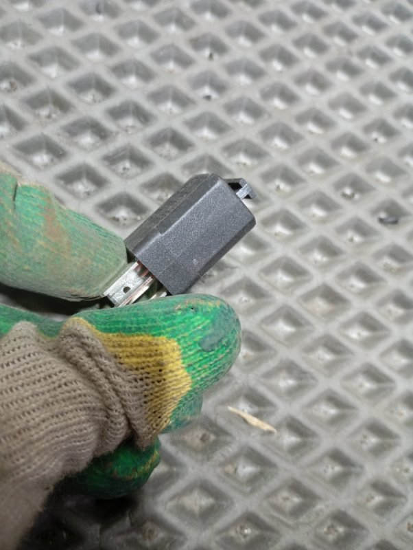 Реле Audi A6 2007 C6