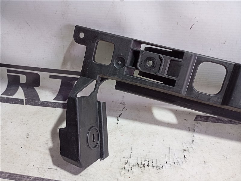 Кронштейн бампера Volkswagen Passat 2008 B6