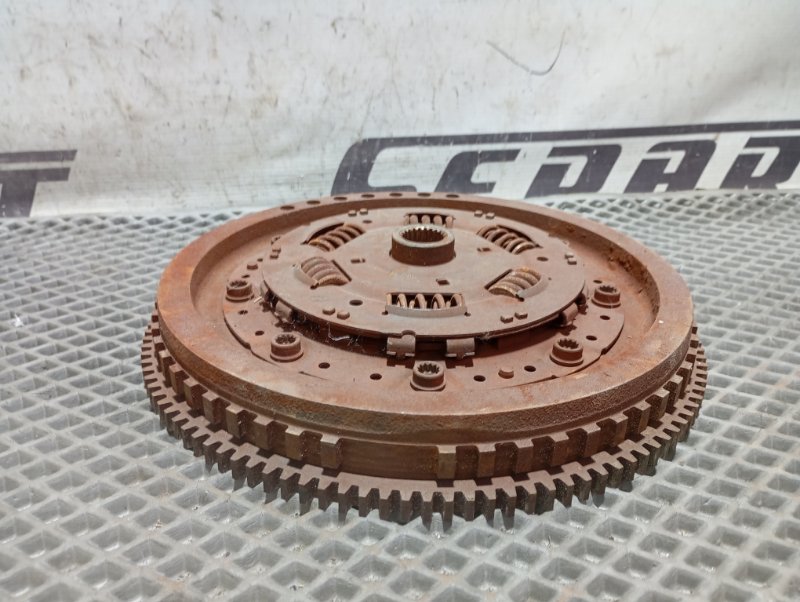 Маховик Audi A6 C6