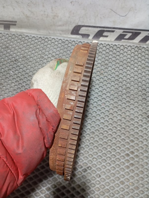 Маховик Audi A6 C6