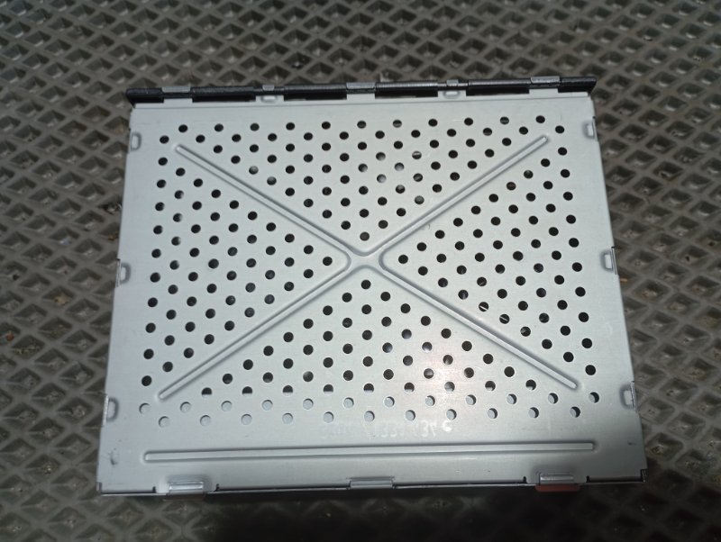 Блок управления антенной Audi A6 2007 C6