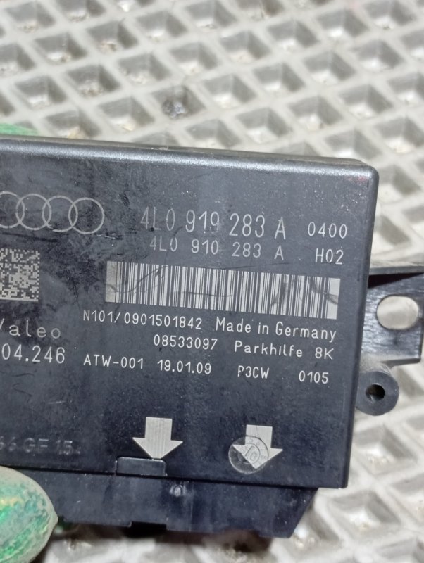 Блок управления парктроником Audi A6 2010 C6