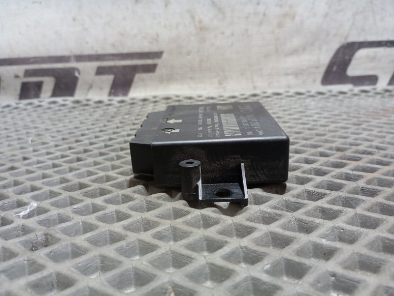 Блок управления парктроником Audi A6 2010 C6