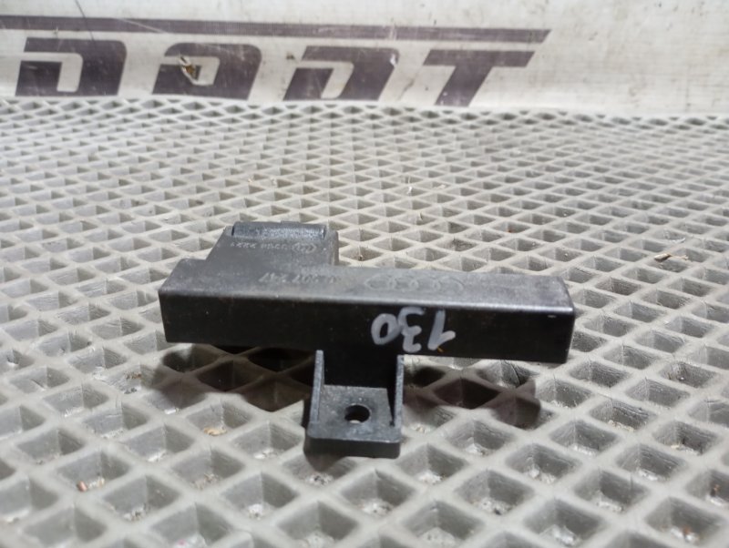 Антенна бесключевого доступа Audi A6 2010 C6