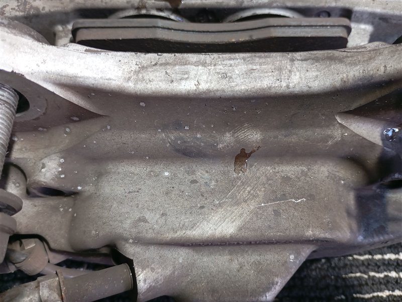 Суппорт тормозной Audi Q5 2013 8R