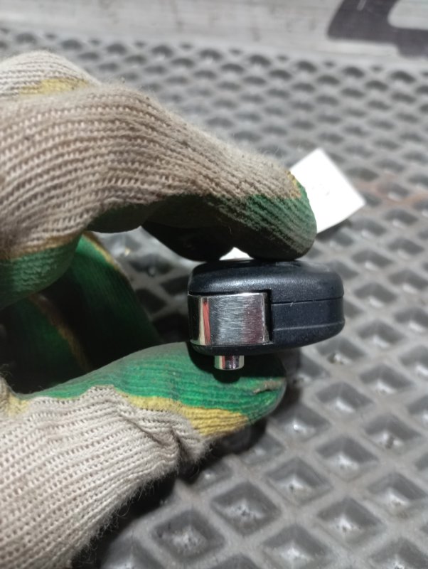 Ключ зажигания Audi A6 2010 C6