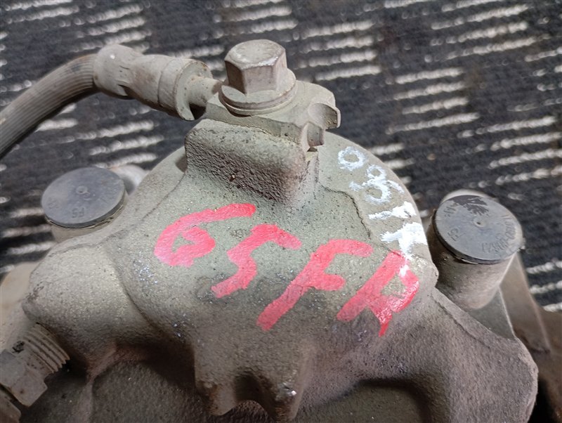 Суппорт тормозной Volkswagen Tiguan 2012 5N