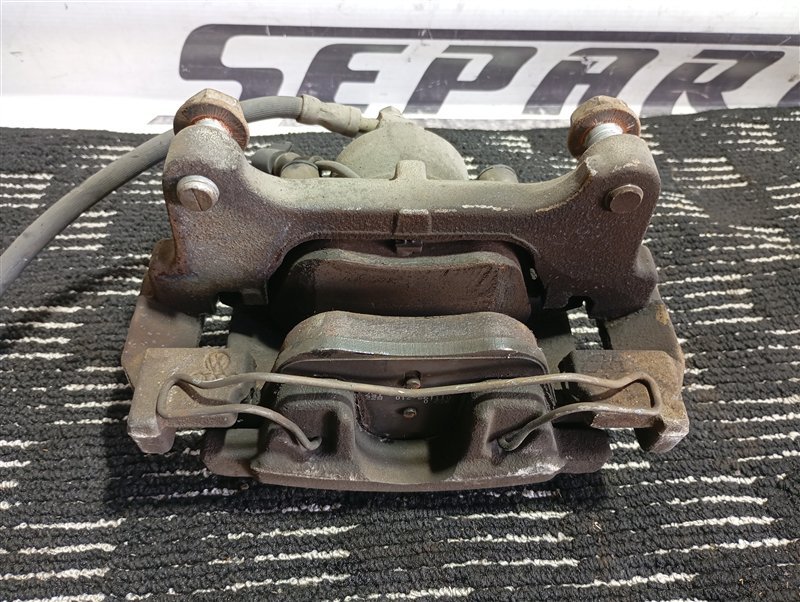 Суппорт тормозной Volkswagen Tiguan 2012 5N