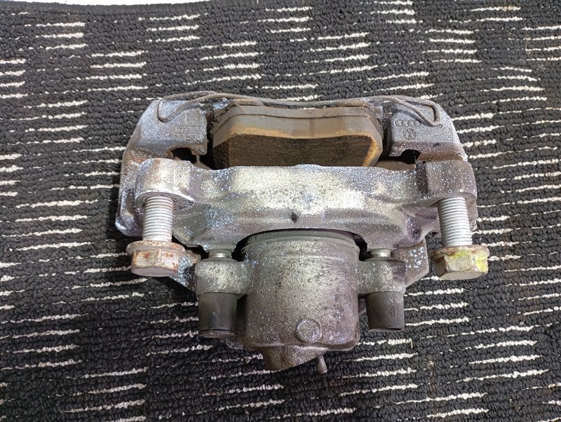 Суппорт тормозной Audi A3 2009 8P