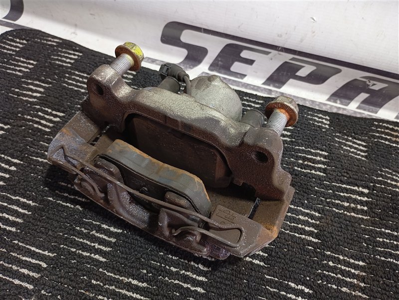 Суппорт тормозной Audi A3 2009 8P