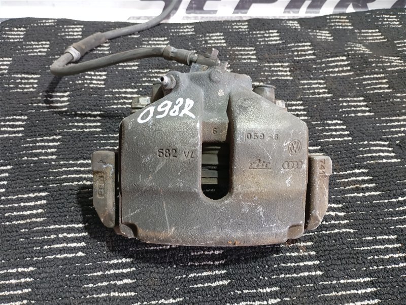 Суппорт тормозной Volkswagen Passat 2006 B6