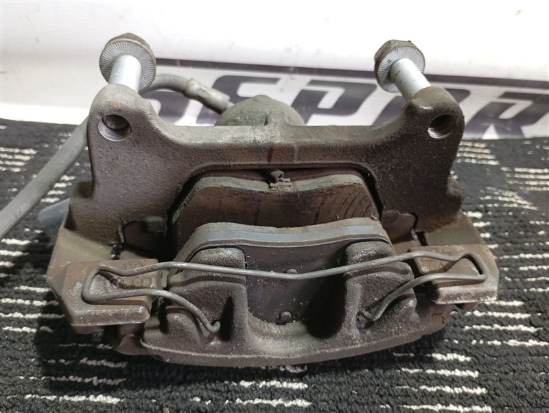 Суппорт тормозной Volkswagen Passat 2006 B6