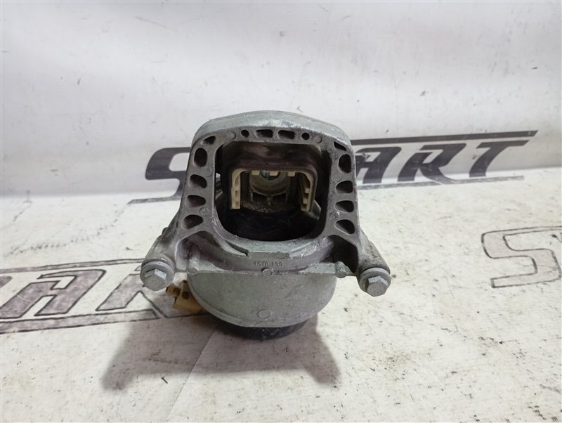 Подушка двигателя Audi A4 2016 B9