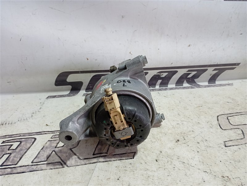 Подушка двигателя Audi A4 2016 B9