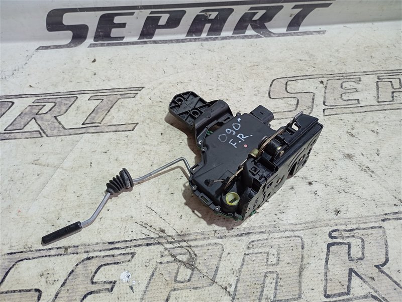 Замок двери Volkswagen Passat 2002 B5