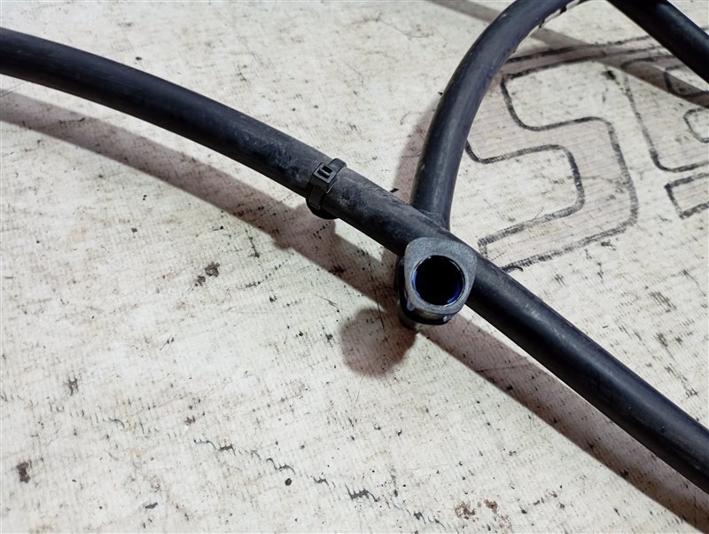 Шланг омывателя фар Audi Q5 2013 8R