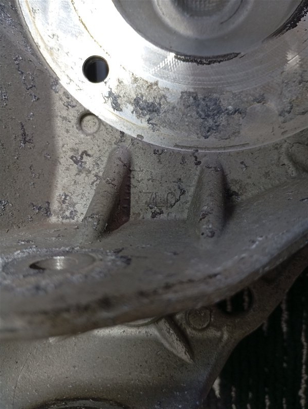 Опора стойки Volkswagen Touareg 2008