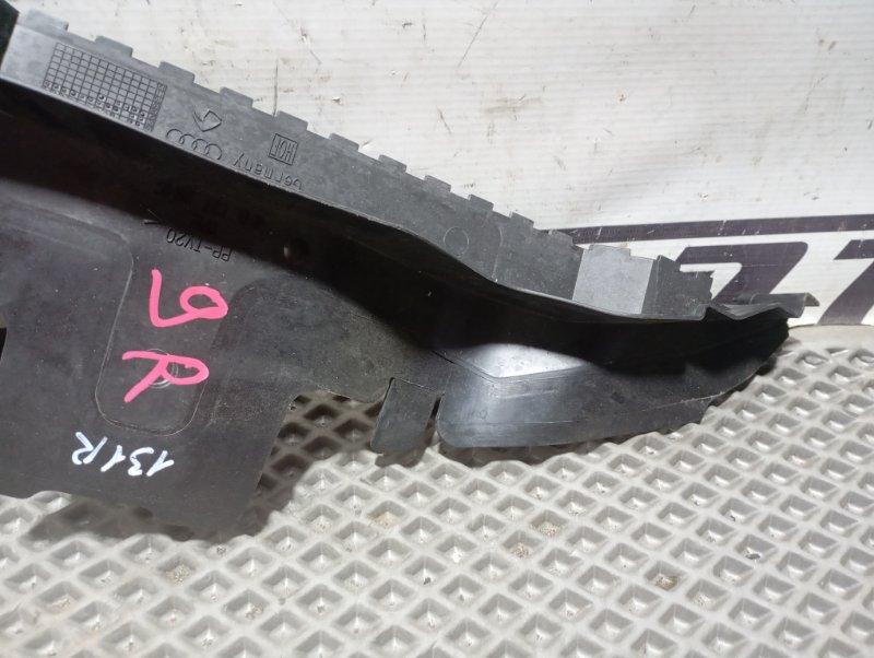 Дефлектор радиатора Audi A6 2007 C6