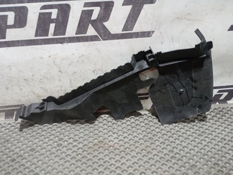 Дефлектор радиатора Audi A6 2007 C6