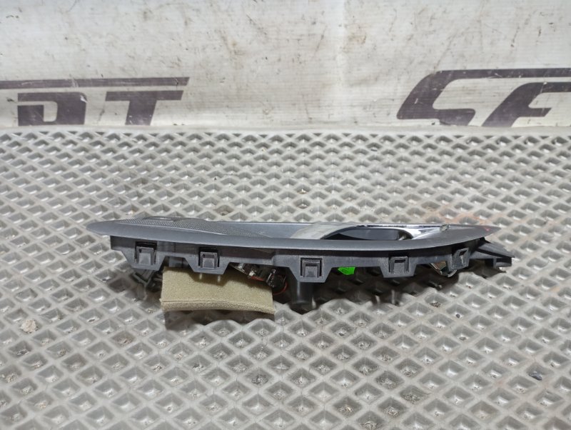 Ручка двери внутренняя Skoda YETI 2015