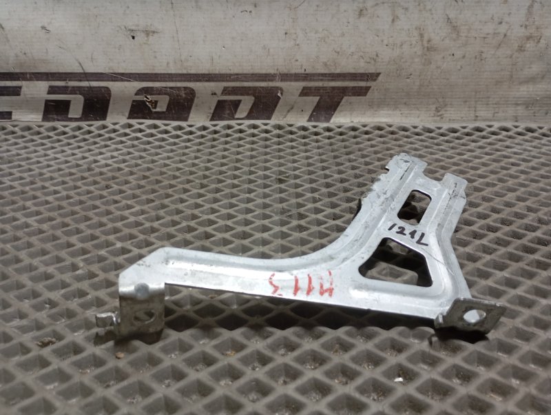 Кронштейн подушки безопасности Skoda Karoq 2024