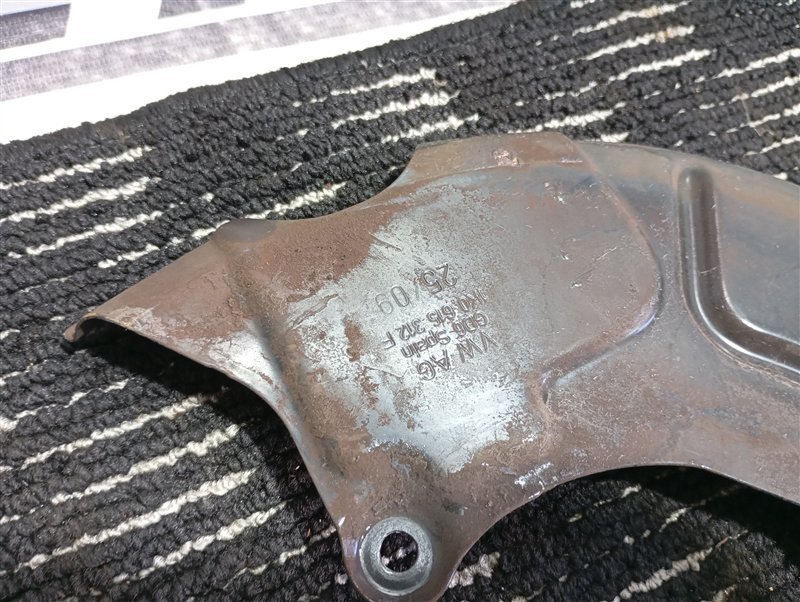 Пыльники тормозных дисков Audi A3 2009 8P