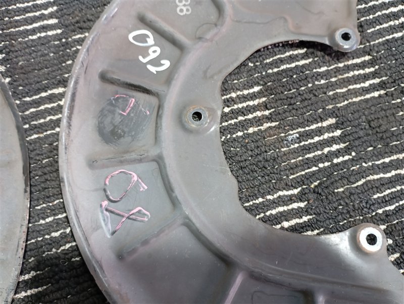 Пыльники тормозных дисков Audi A3 2009 8P