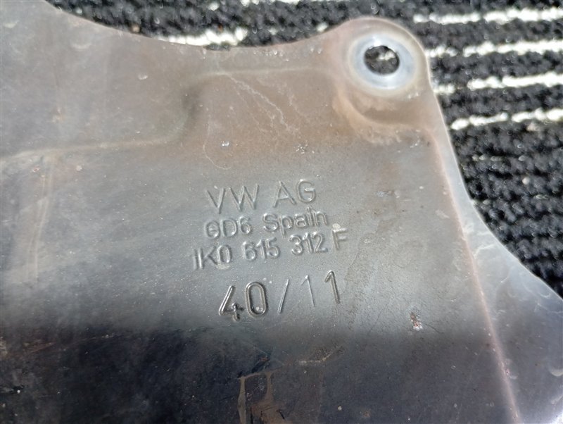 Пыльники тормозных дисков Volkswagen Passat 2012 B7