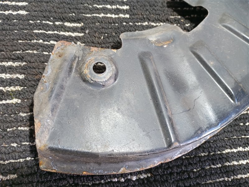 Пыльники тормозных дисков Volkswagen Touareg 2008