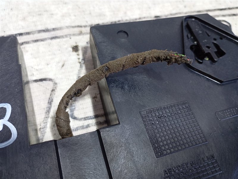 Бардачок центральный Volkswagen Passat 2006 B6