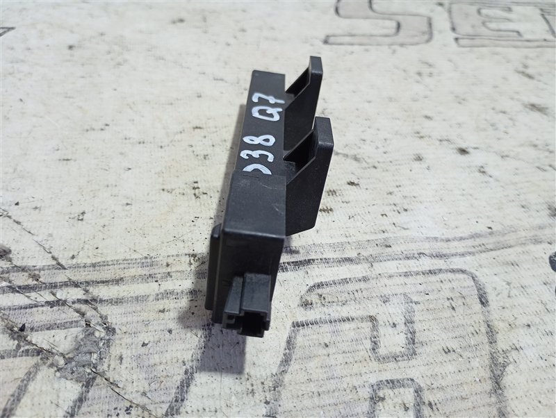 Антенна бесключевого доступа Audi Q7 2009 4L