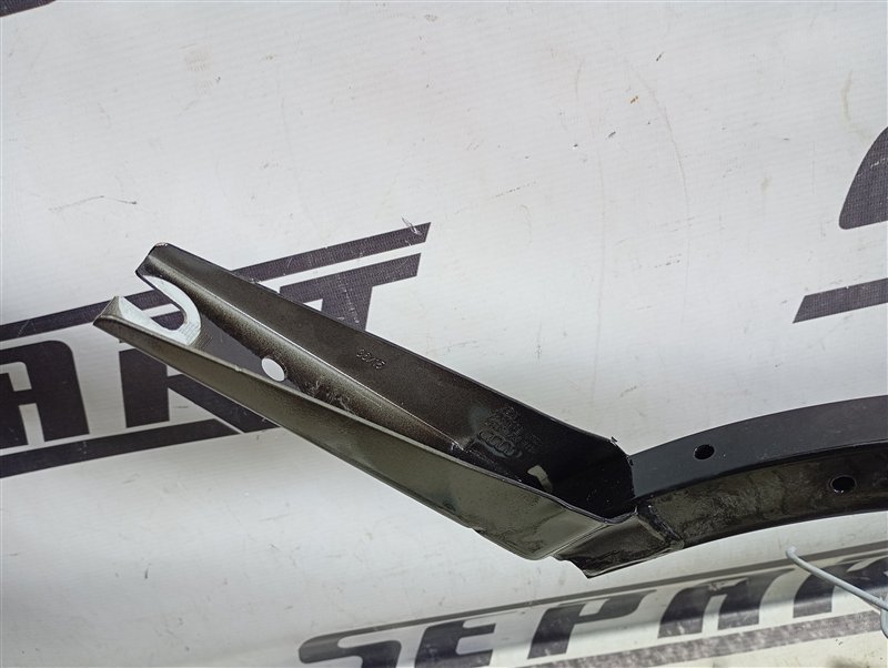 Петля крышки багажника Audi A4 2016 B9