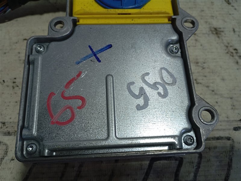 Блок управления подушками безопасности Volkswagen Tiguan 2012 5N