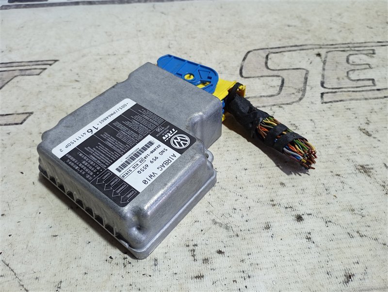 Блок управления подушками безопасности Volkswagen Tiguan 2012 5N