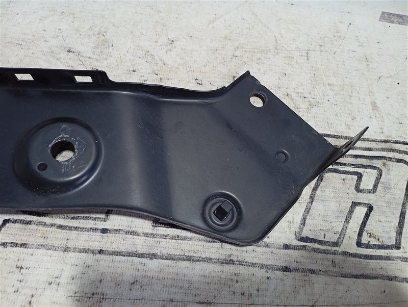 Кронштейн фары Volkswagen Tiguan 2012 5N