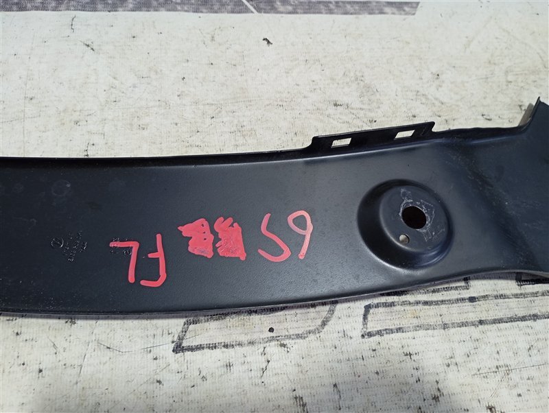 Кронштейн фары Volkswagen Tiguan 2012 5N