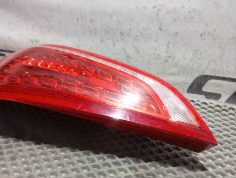 Фонарь Audi Q5 2010 8R