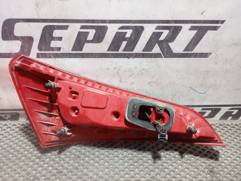 Фонарь Audi Q5 2010 8R