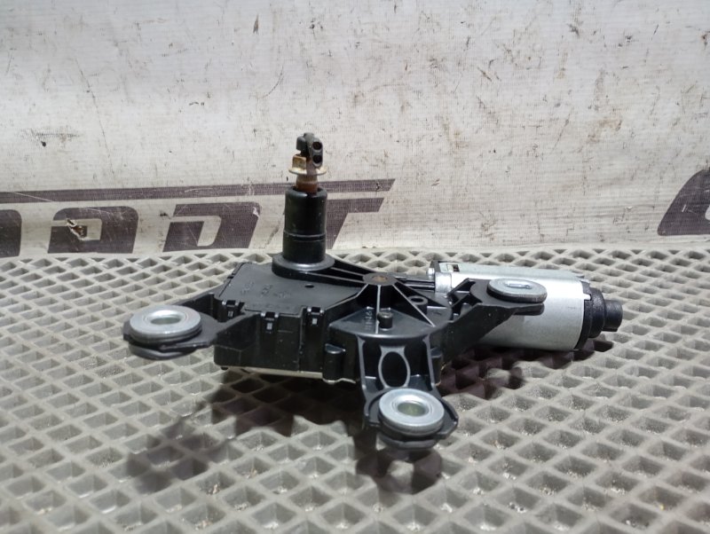 Моторчик стеклоочистителя Audi Q5 2010 8R