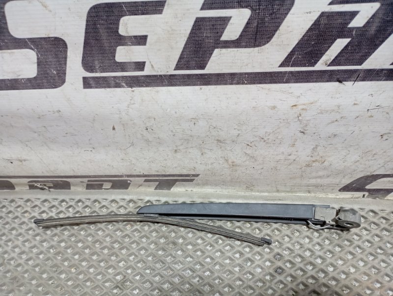 Стеклоочиститель (дворник) Audi Q5 2010 8R