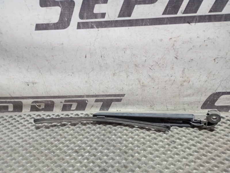 Стеклоочиститель (дворник) Audi Q5 2010 8R