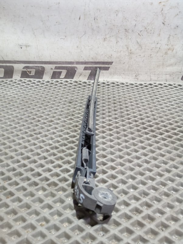 Стеклоочиститель (дворник) Audi Q5 2010 8R