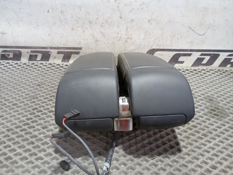 Подлокотник Audi A8 2008 D3