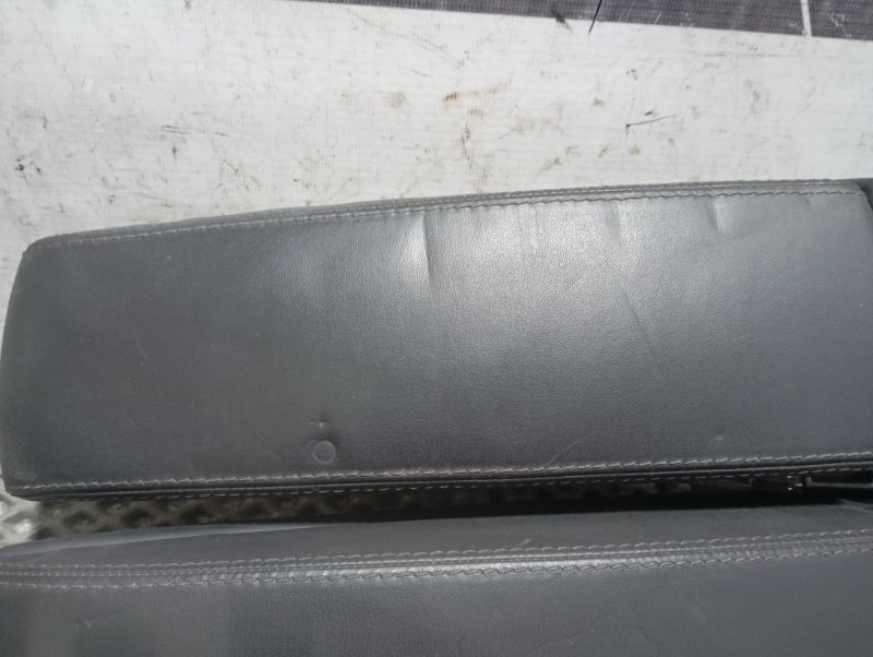 Подлокотник Audi A8 2008 D3