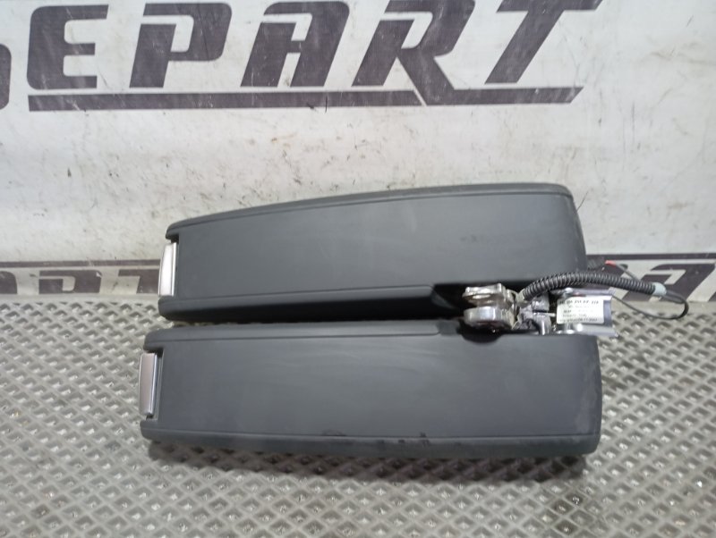 Подлокотник Audi A8 2008 D3